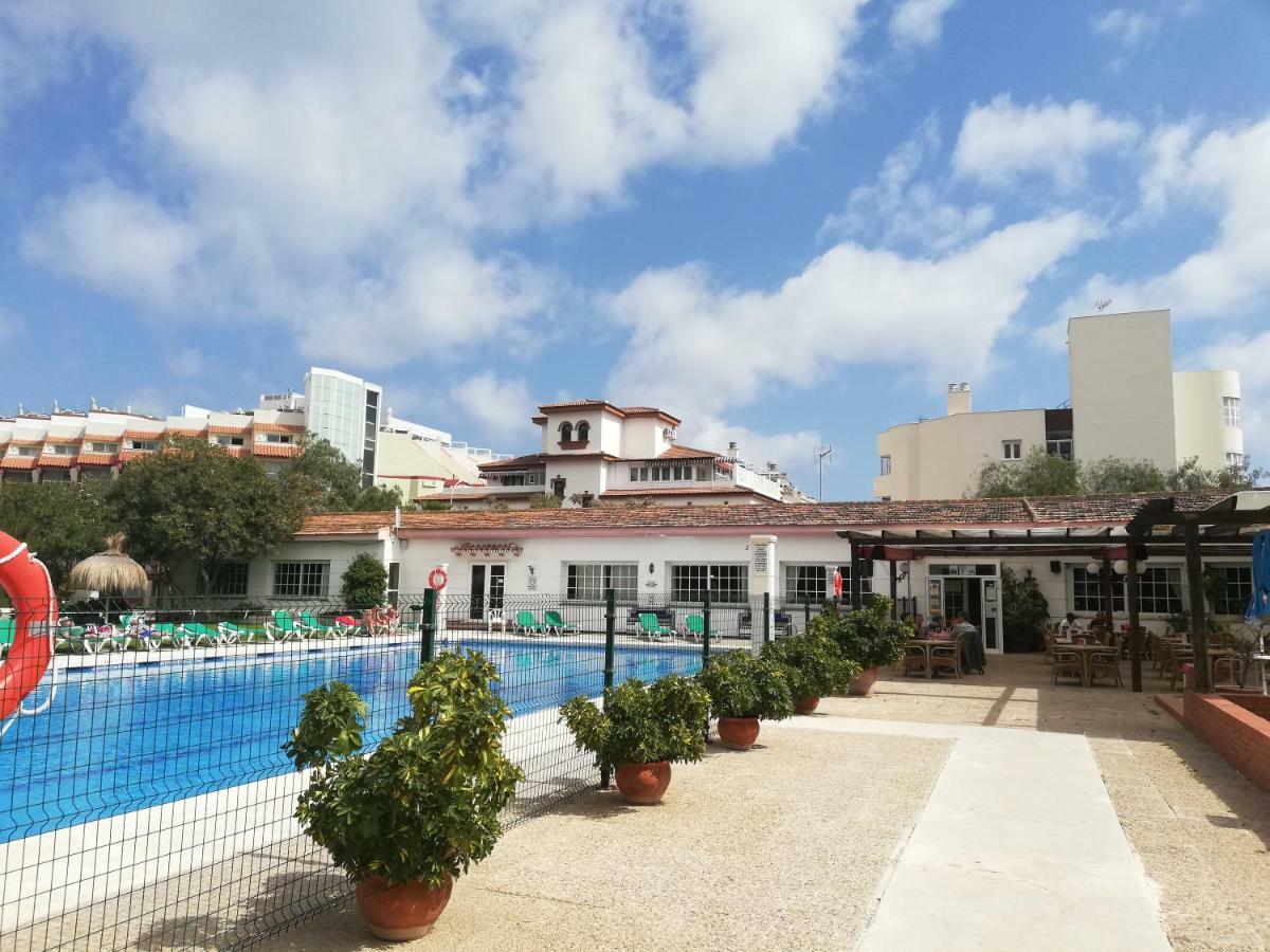 Carihuela Park Palace Apartment Torremolinos Exterior photo